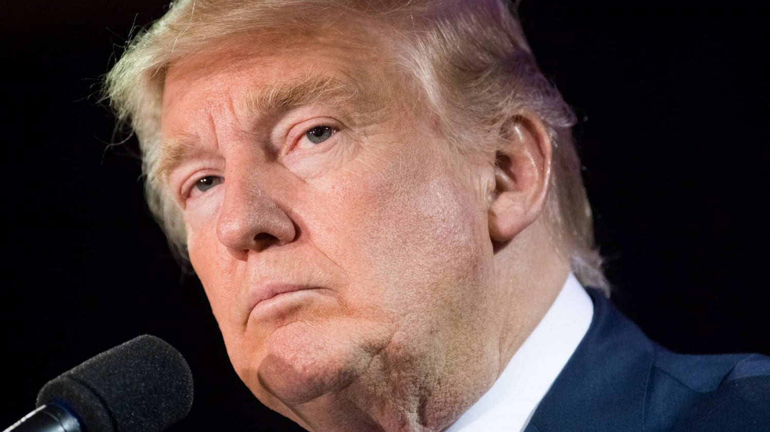 Dr Donald o mr Trump: chi governerà l'America?