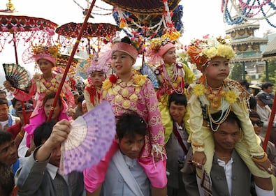 Tailandia, i bambini che saranno monaci buddisti 11