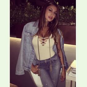 Cristina Buccino sexy su Instagram: foto 3