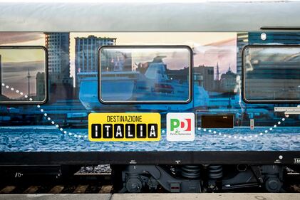 Parte il treno del Pd 3