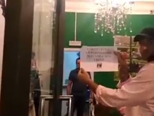 Blitz di Forza Nuova al Gay center di Roma