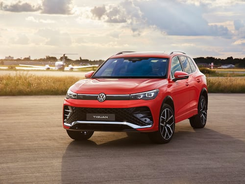 Volkswagen Tiguan, il SUV di nuova generazione: più tech e meccanica affinata