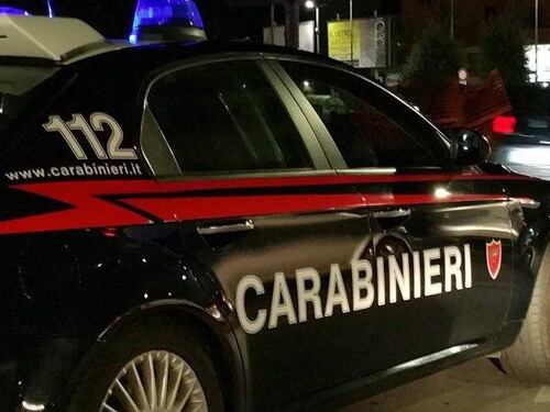 La lite per una ragazza, poi le botte: la furia dei 16enne coi manganelli