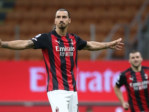Il Covid infetta anche Ibra. E lui lo minaccia: "Pessima idea sfidarmi"