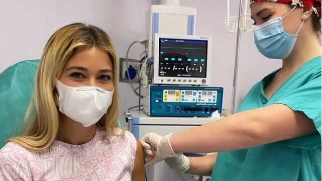 "Non sembra reale". Bufera web sulla Leotta dopo il vaccino
