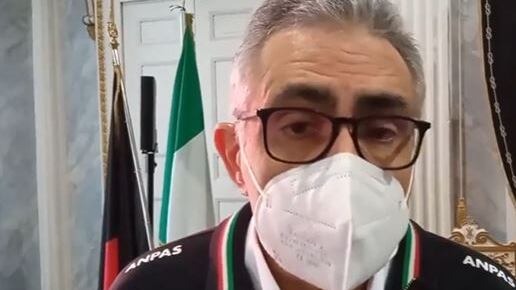 Pregliasco: "Vi dico cosa succederà in estate e in inverno..."