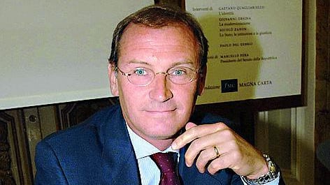 La proposta del laico Zanon (Pdl): obbligatoria la rivalsa sul magistrato che sbaglia