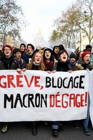 Sesto giorno consecutivo di scioperi in Francia contri la riforma pensionistica voluta da Macron 4