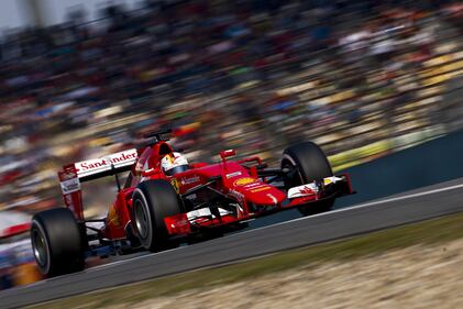 Gp Cina, doppietta Mercedes. Ferrari terza e quarta 11