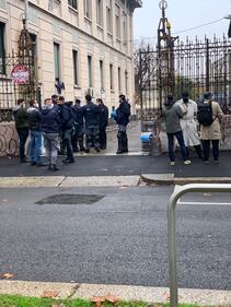 Sgombero immigrati dalle palazzine di via Molise a Milano 5