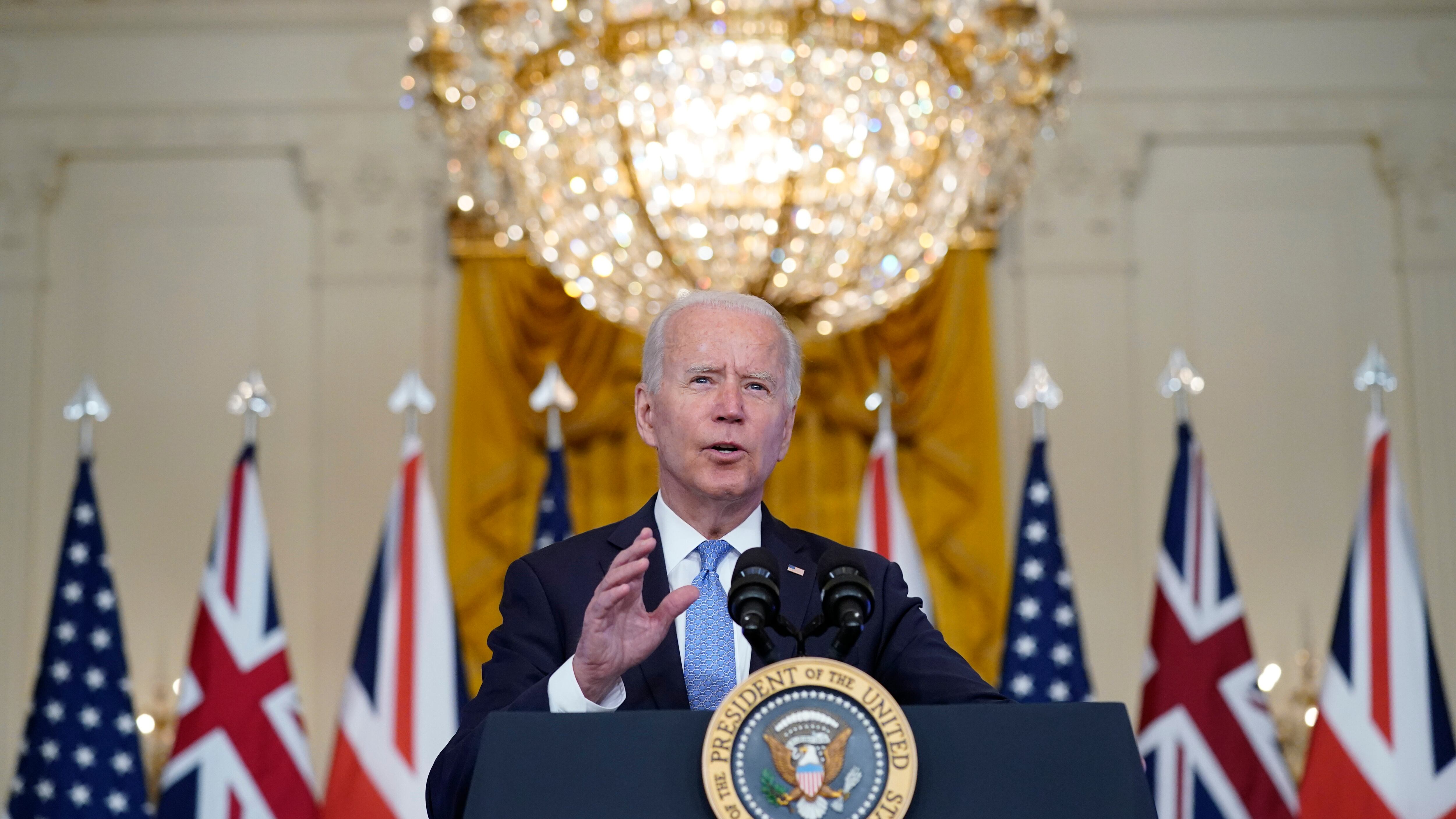 Biden chiamerà Macron. Parigi: "Serve chiarirsi". Scintille con l'Australia