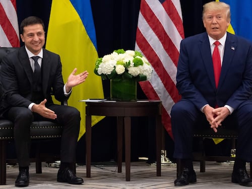 Trump-Zelensky, l'informatore è un ufficiale della Cia