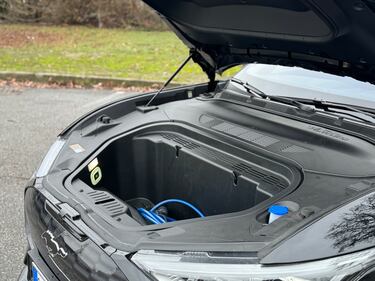 Ford Mach-E GT 2024: guarda il VIDEO in pillole del SUV sportivo elettrico 14