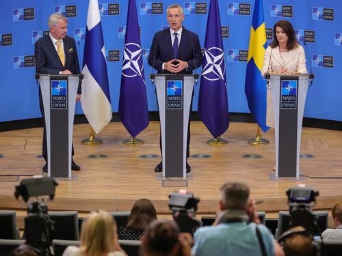 "Adesso la Nato è più forte". La Svezia entra nell'Alleanza
