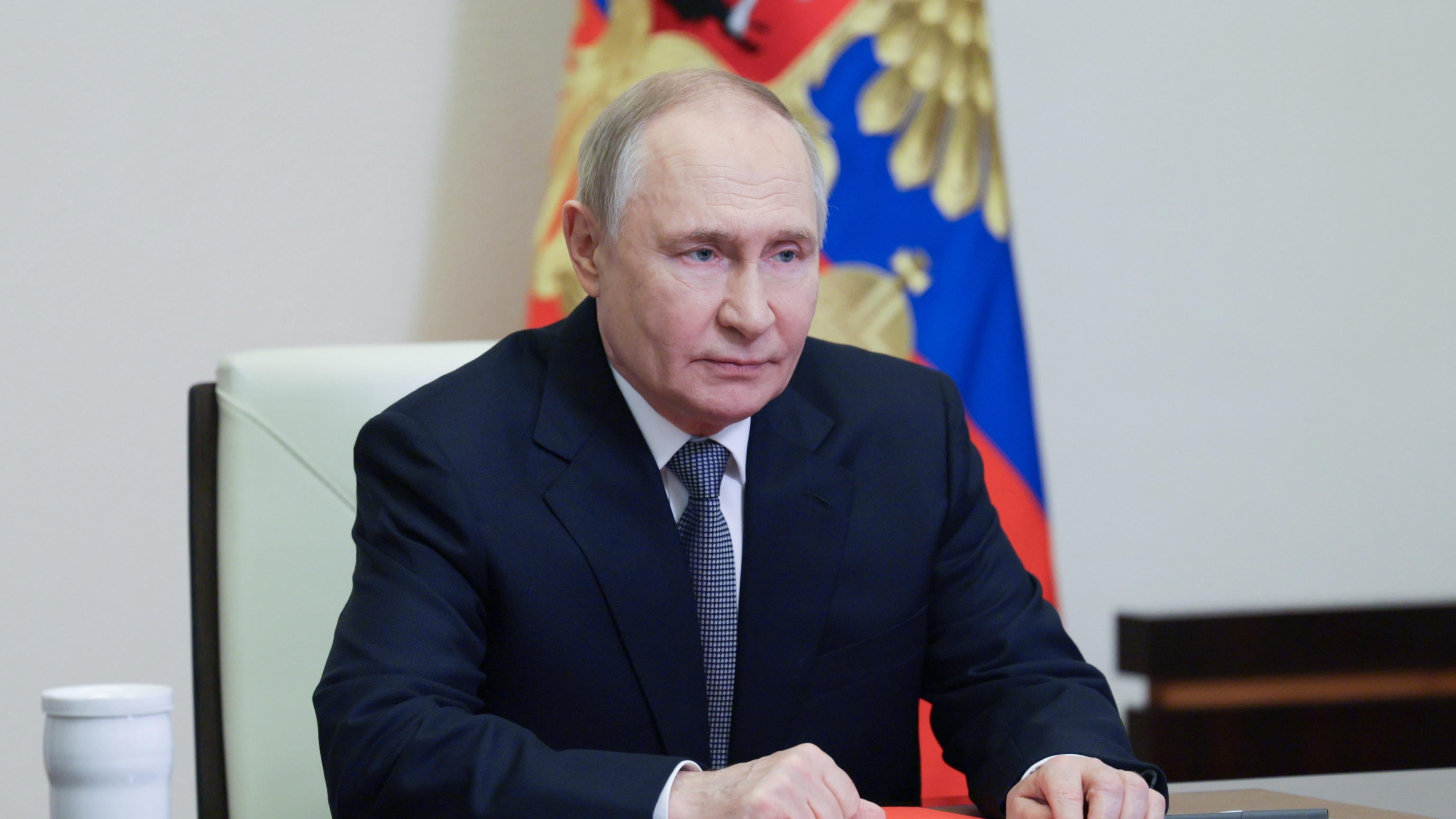 La rivelazione dell'Ue: "C'è la Russia dietro la mozione di sfiducia a von der Leyen"