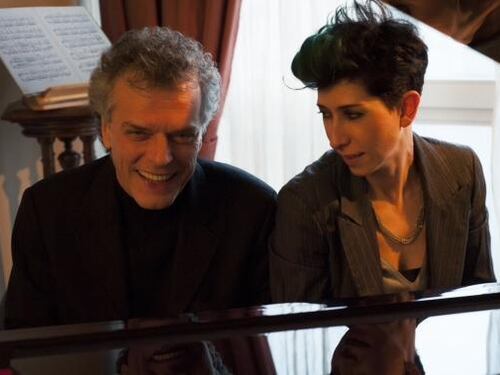 La strana coppia Mirò-Patrucco canta il Brassens più anarchico