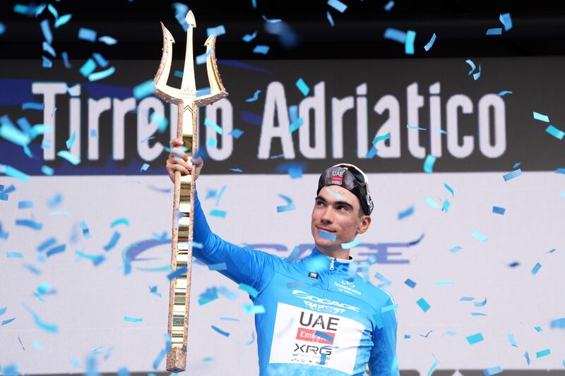 Tirreno Adriatico 2025 Ayuso podio