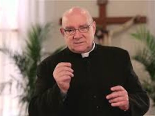 Abusò dei seminaristi, don Carlos Buela si nasconde a Genova