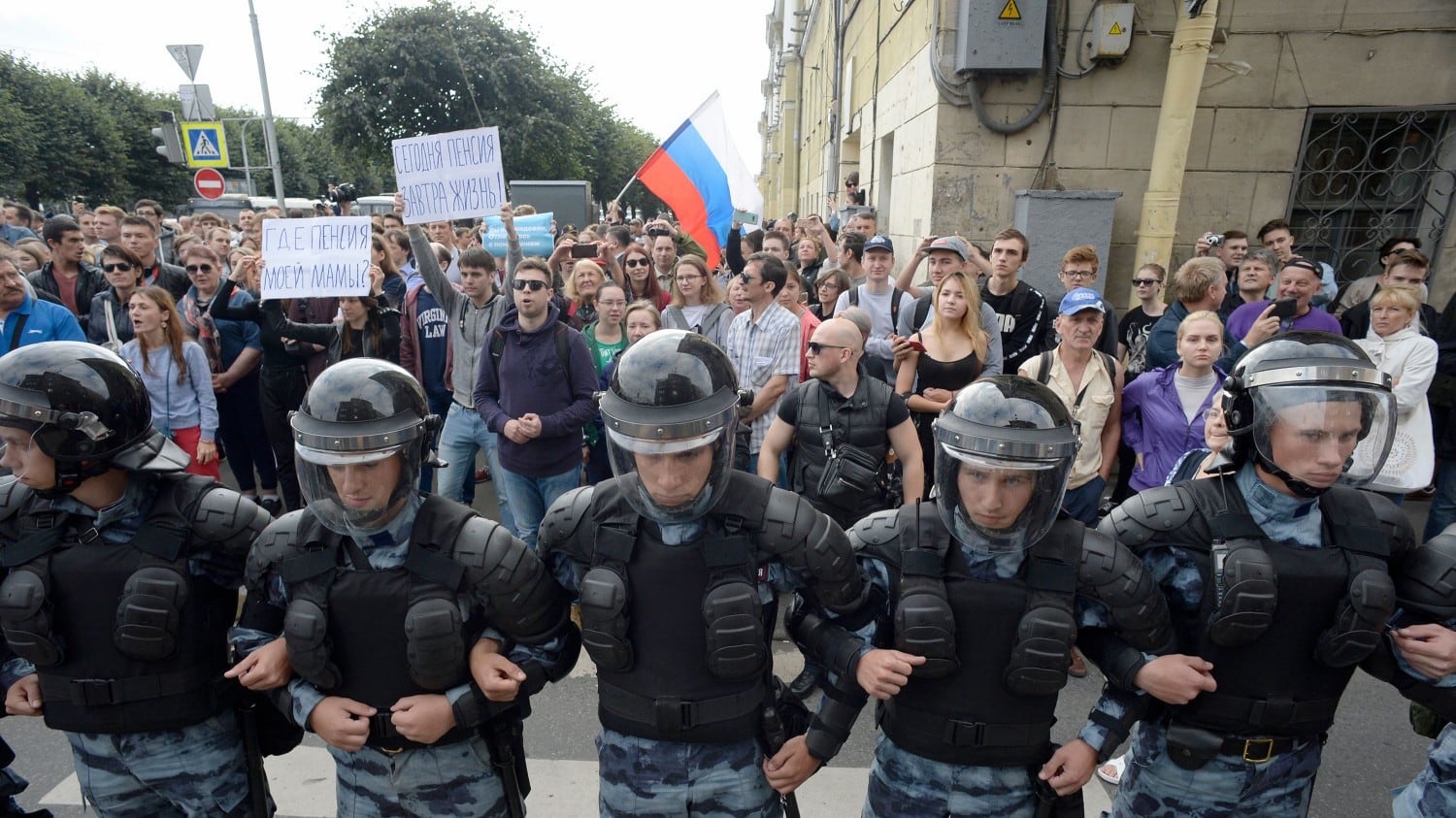 Il capo della guardia nazionale russa sfida a duello l'oppositore di Putin
