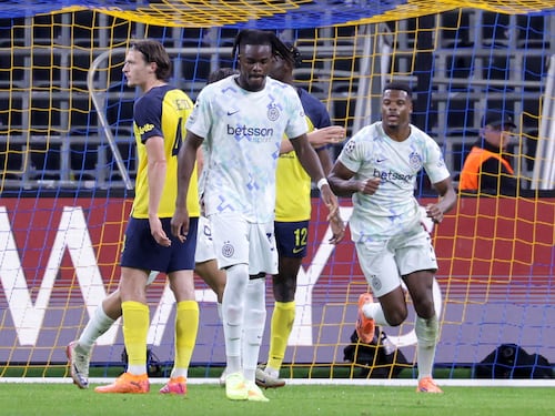 Dumfries, è corta la coperta Inter