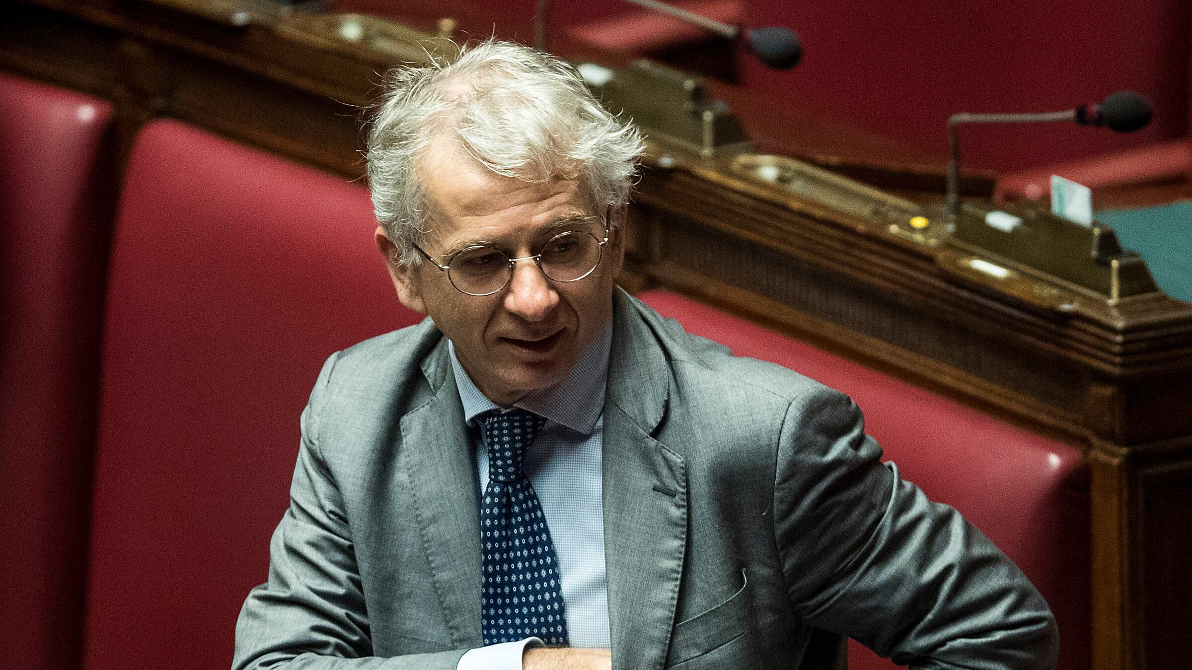 Caso Palamara, Ferri assolto dal Csm. Inutilizzabili le frasi captate dal trojan