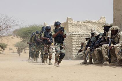 L'addestramento delle truppe in Ciad 1