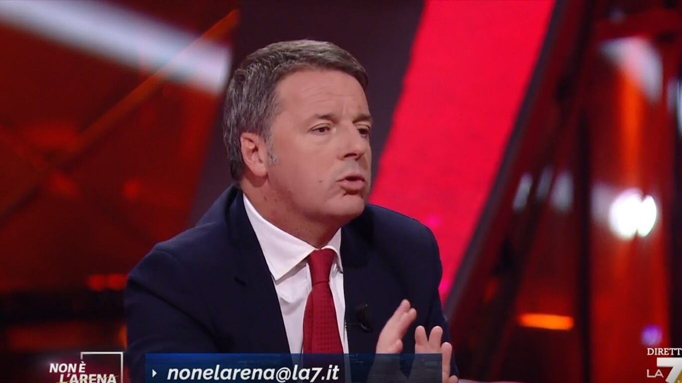 "Un mazzo di rose...". Renzi asfalta Letta