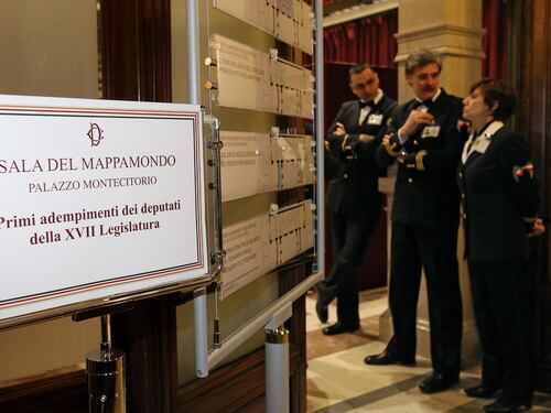 L'altra faccia della casta: in Parlamento uscieri da 10mila euro al mese
