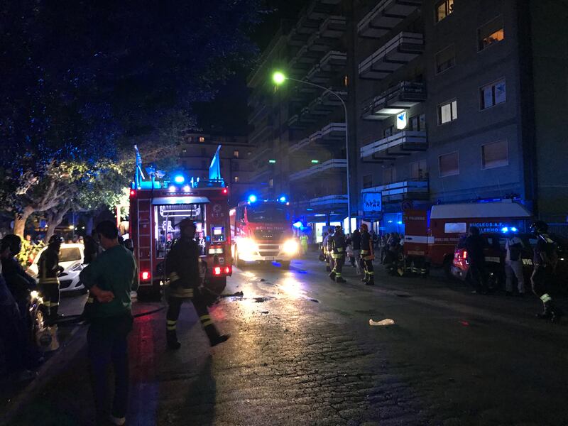 L’esplosione a Palermo per una bombola di gas. Distrutto un locale 7