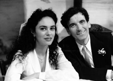 Massimo Troisi con Maria Grazia Cucinotta
