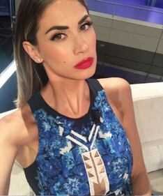 Melissa Satta: selfie sexy in costume 13