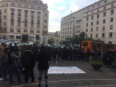 Aule gelide a Napoli: la protesta degli studenti 3