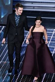 Sanremo 2016: gli abiti della prima serata 89
