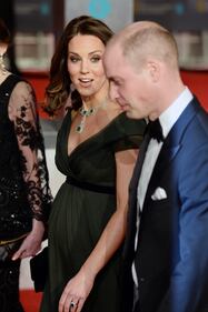 Kate Middleton incinta ai Bafta 2018 1