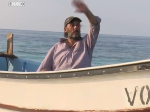 Isola dei Famosi, De Grenet: "Ceccherini se ne è andato. Serve una vittima che elimini Raz"