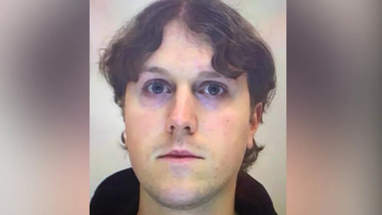 "Soffriva di una fobia sociale estrema": l'identikit del killer di Orebro