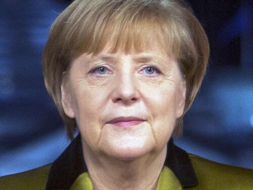 La maestrina Merkel sistema il pupillo