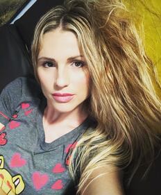 Michelle Hunziker affascinante su Instagram 3