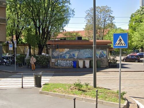 Milano, travolta da un'auto sulle strisce: grave una donna di 60 anni