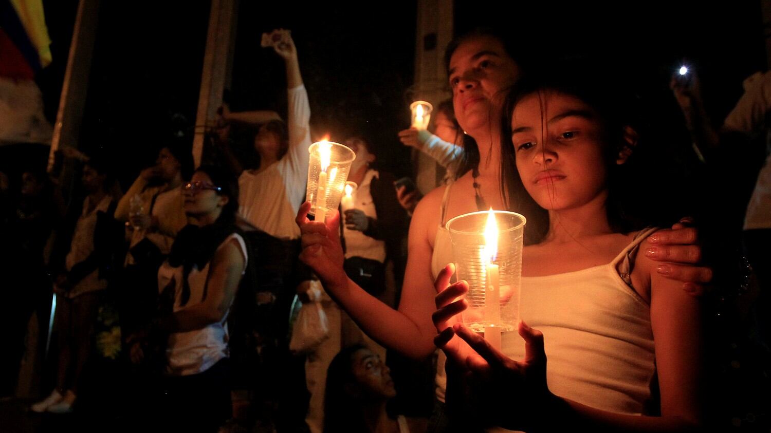 La Colombia protesta muta. Si lavora per una pace con Farc
