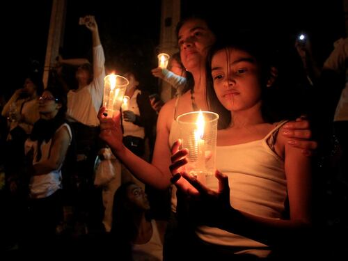 La Colombia protesta muta. Si lavora per una pace con Farc
