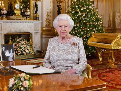 Per la regina Elisabetta si prospetta un triste Natale