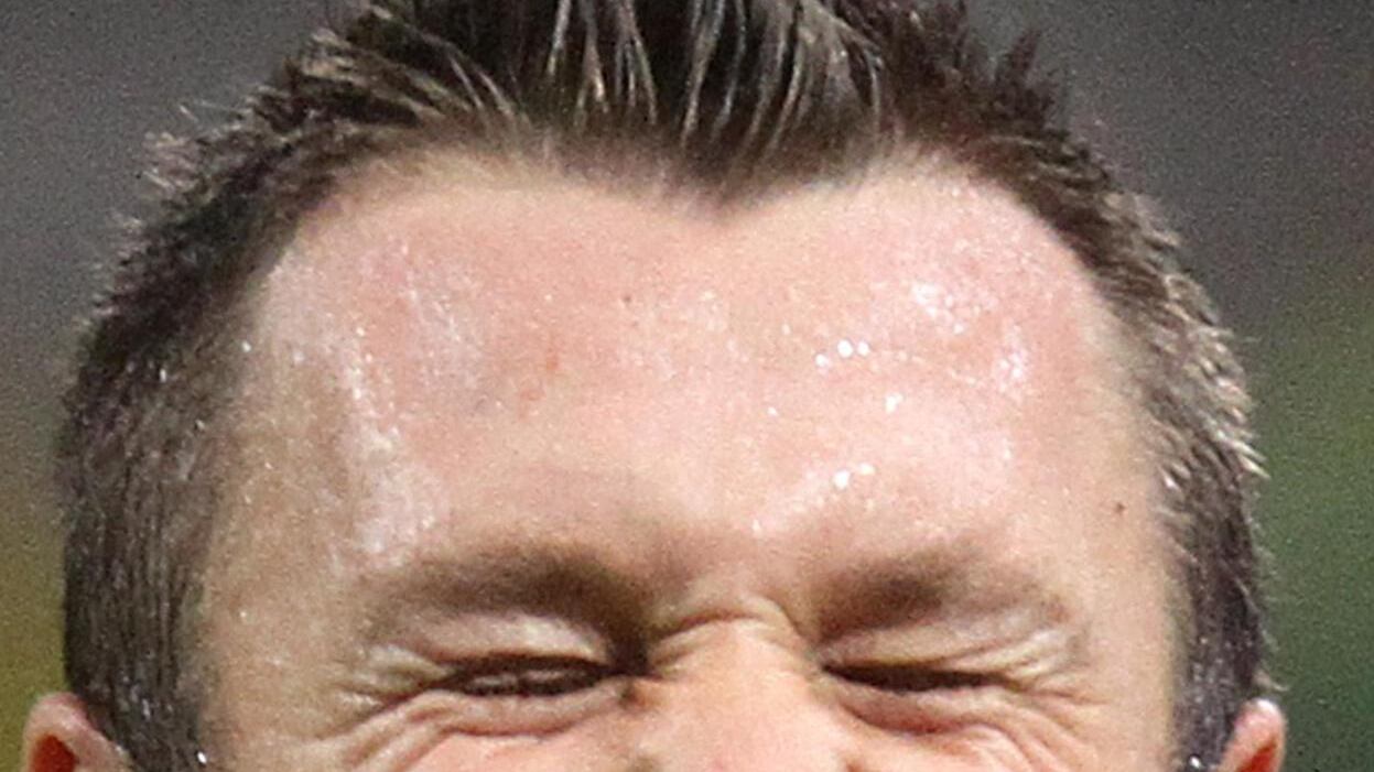 Cassano insulta l'arbitro e ne salta due