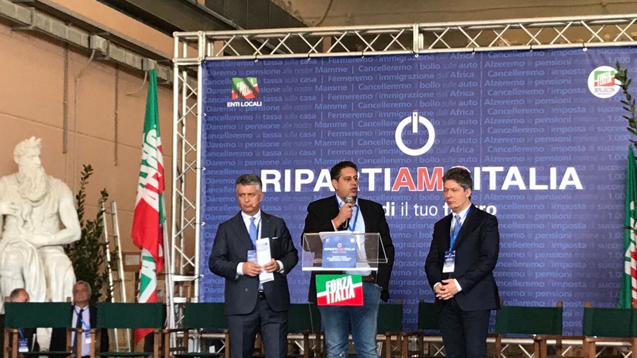 Il modello di buon governo dei sindaci azzurri: «Con noi fisco più leggero»