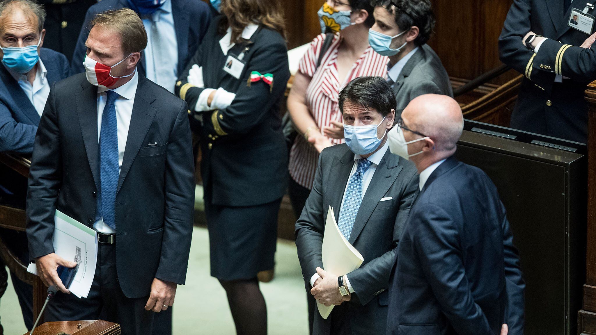 Virologo ora inchioda Conte: "Emergenza? Fuori i nomi..."