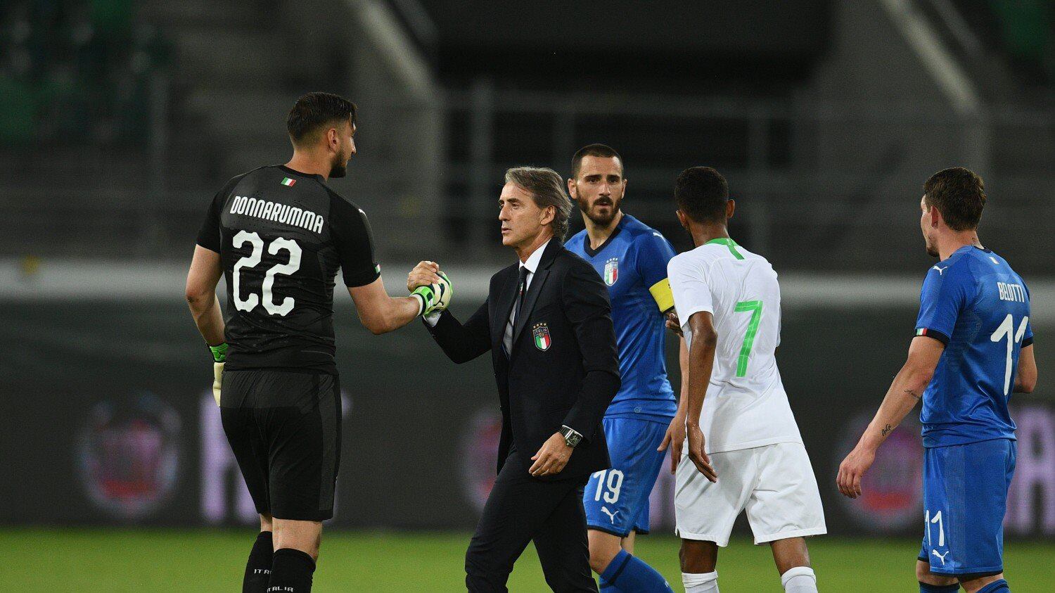 L'Italia subisce gol dall'Arabia Saudita e il web insorge: "Non vi vergognate?"