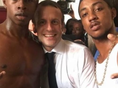 Faceva dito medio con Macron: arrestato per spaccio di droga