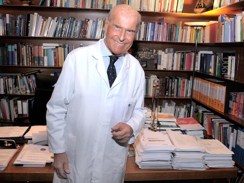 È morto Umberto Veronesi: la sua carriera