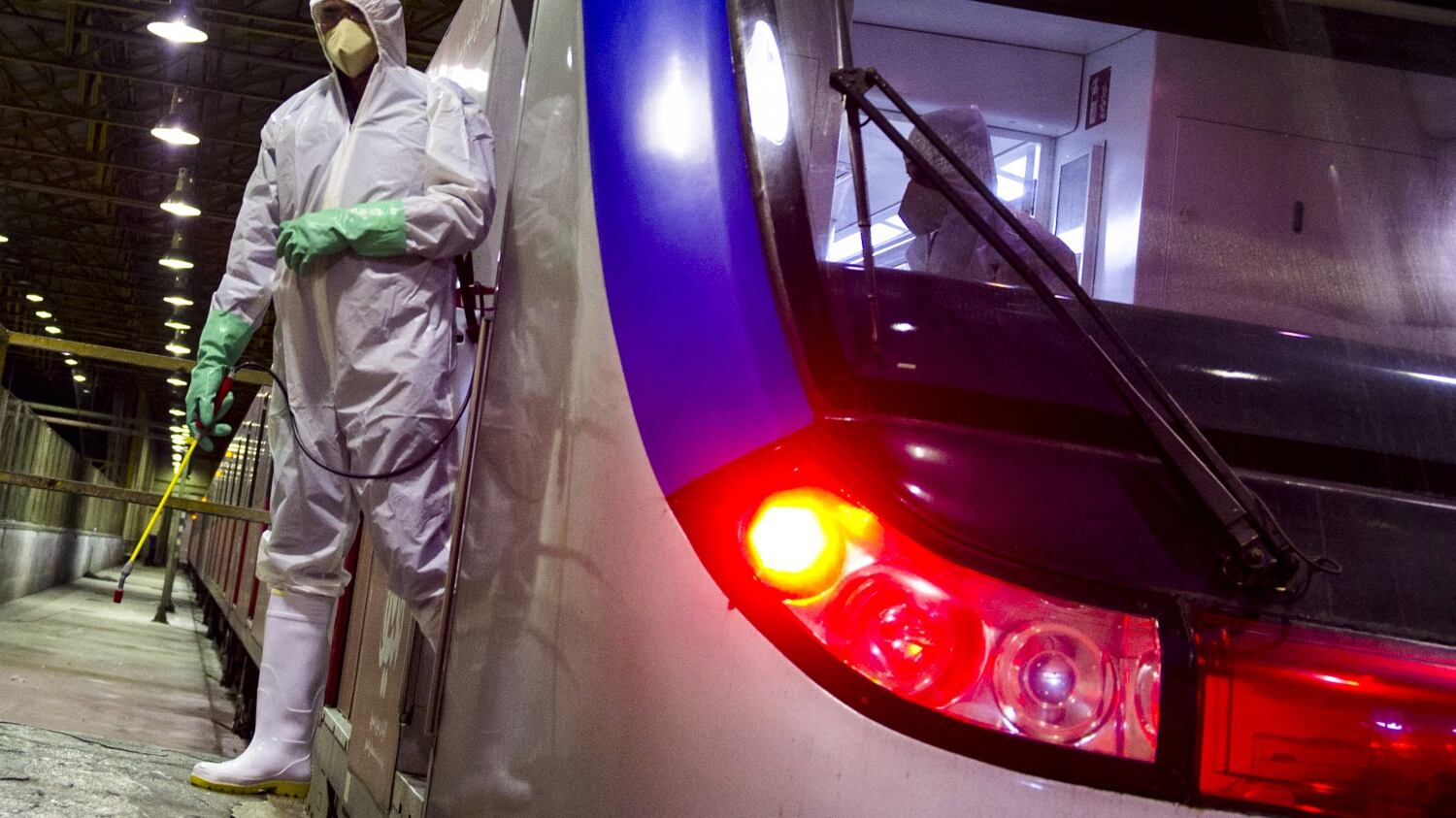 Coronavirus, ecco come ripartiranno i trasporti