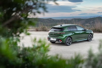 Peugeot e-308, guarda la gallery 5